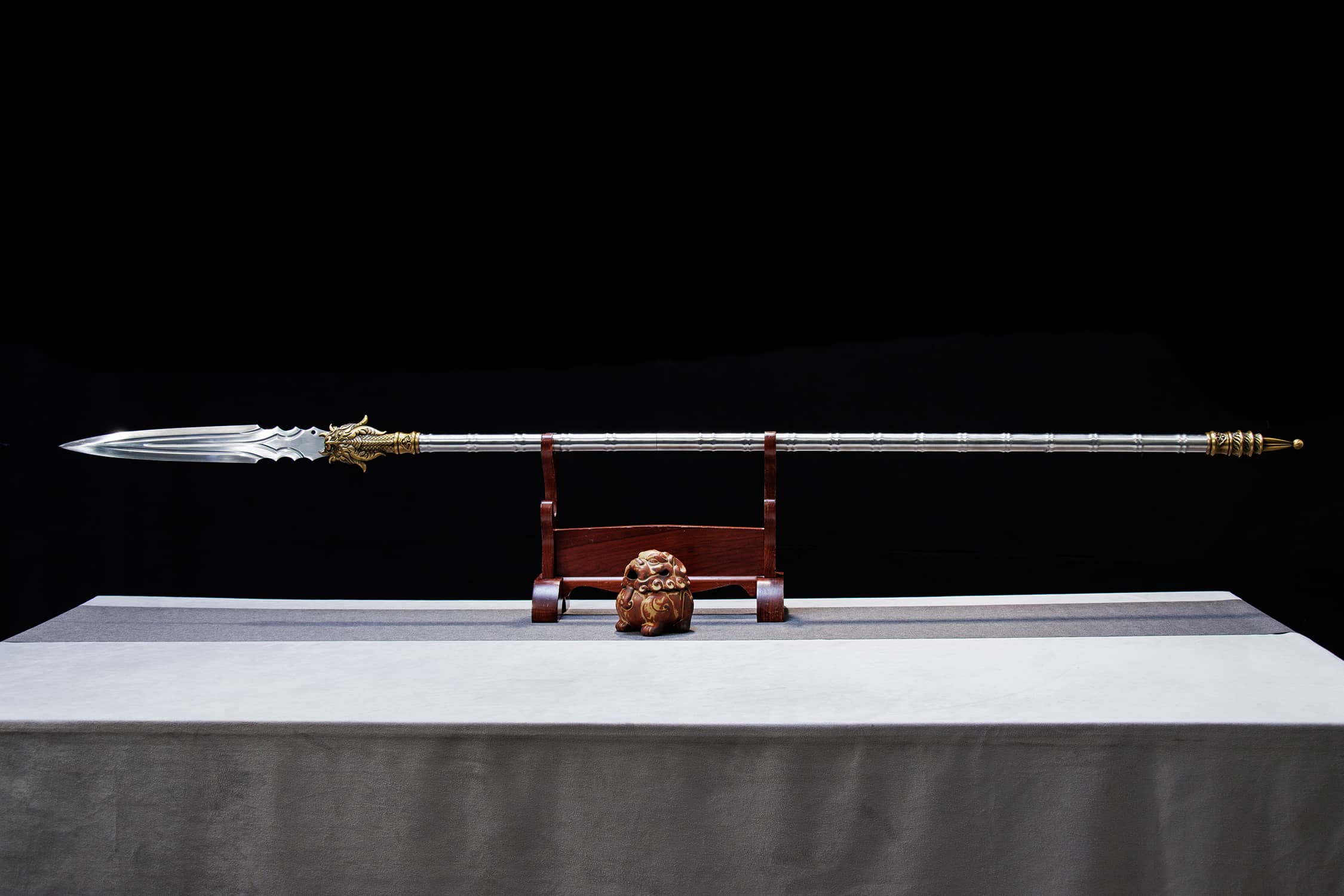 Di Zheng Long Xiang High-Performance Manganese Steel Spear - traditional Chinese historical replica, full product view