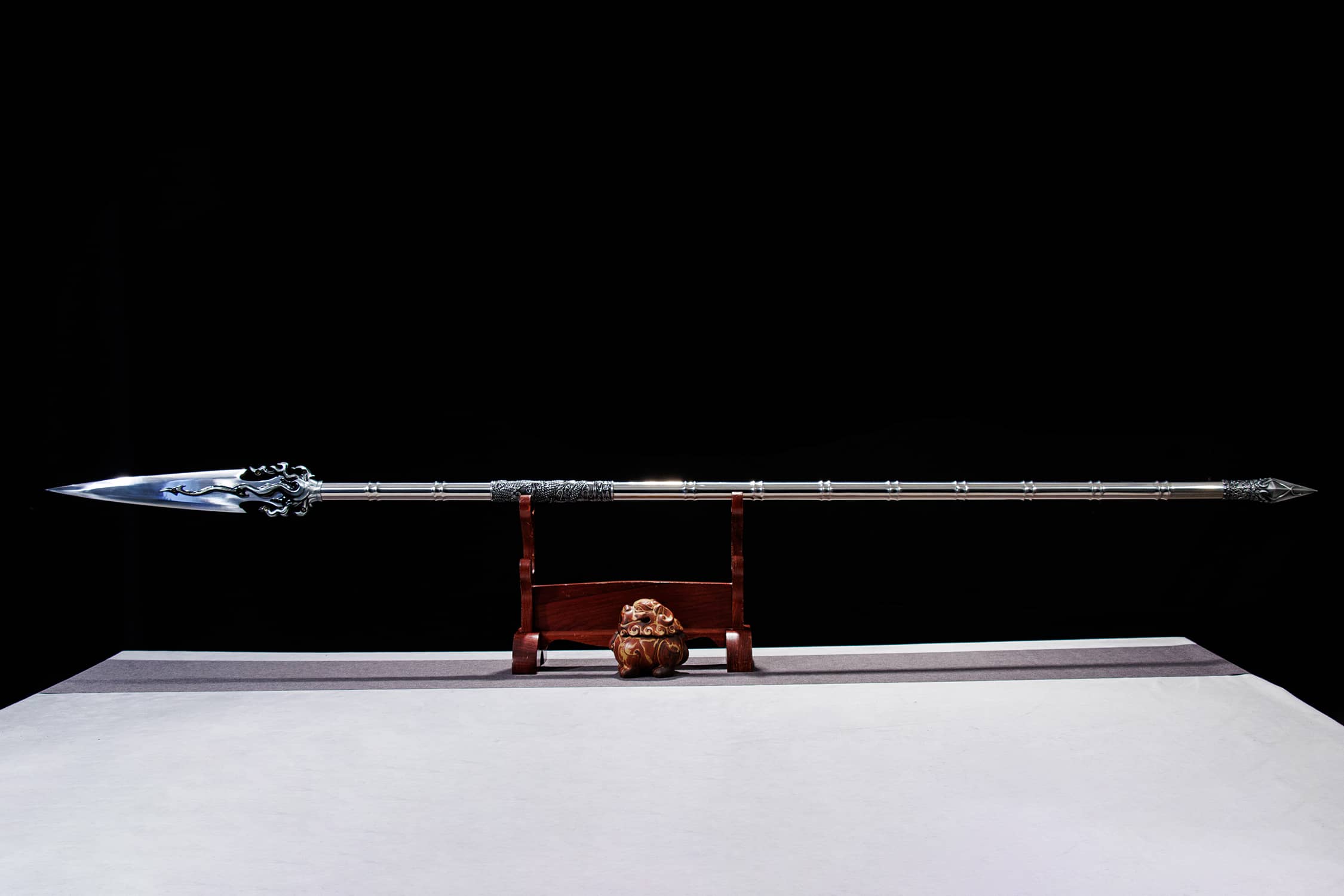 Yan Feng High-Performance Manganese Steel Spear - traditional Chinese historical replica, full product view