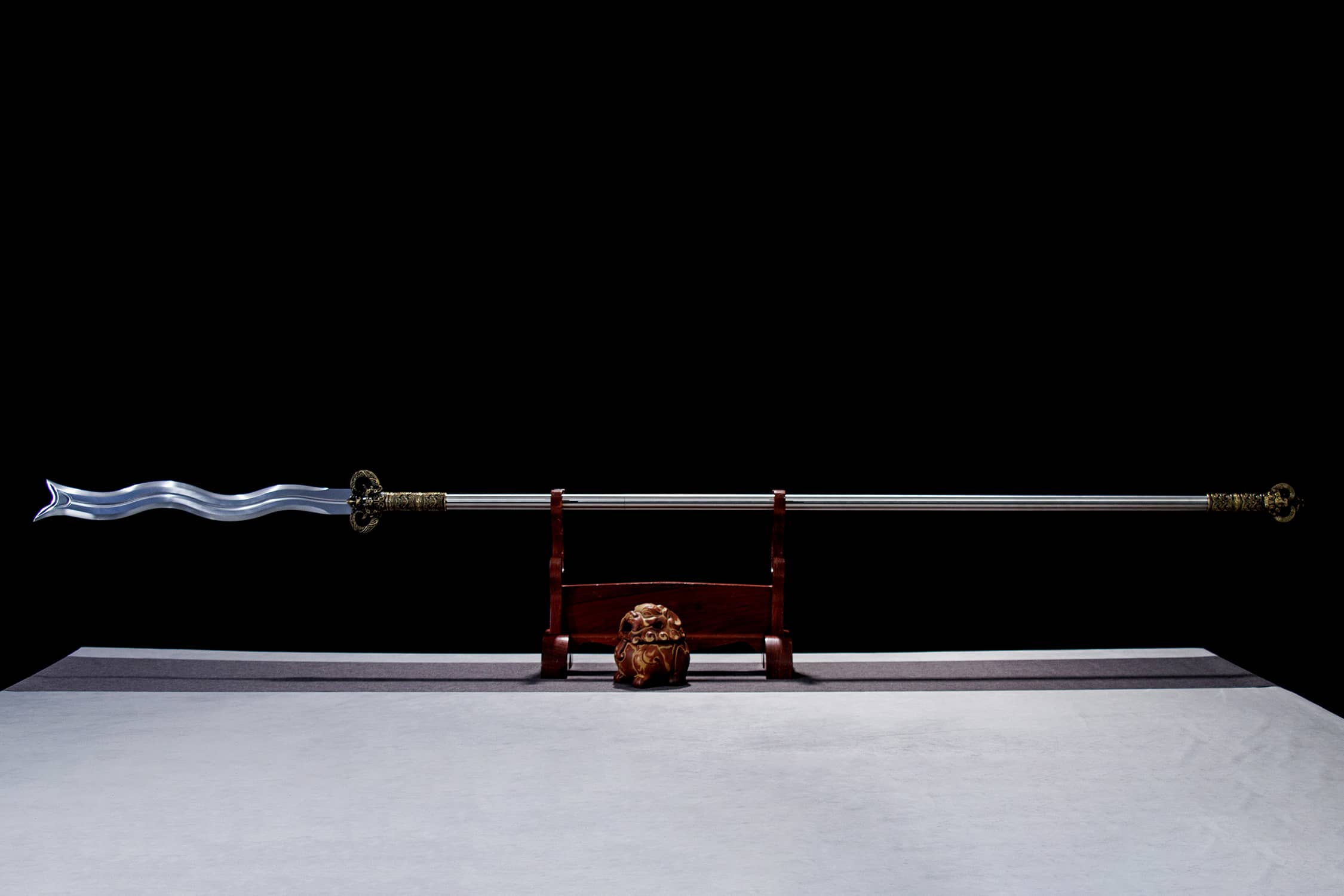 Zhang Ba She Mao High-Performance Manganese Steel Polearm - traditional Chinese historical replica, full product view