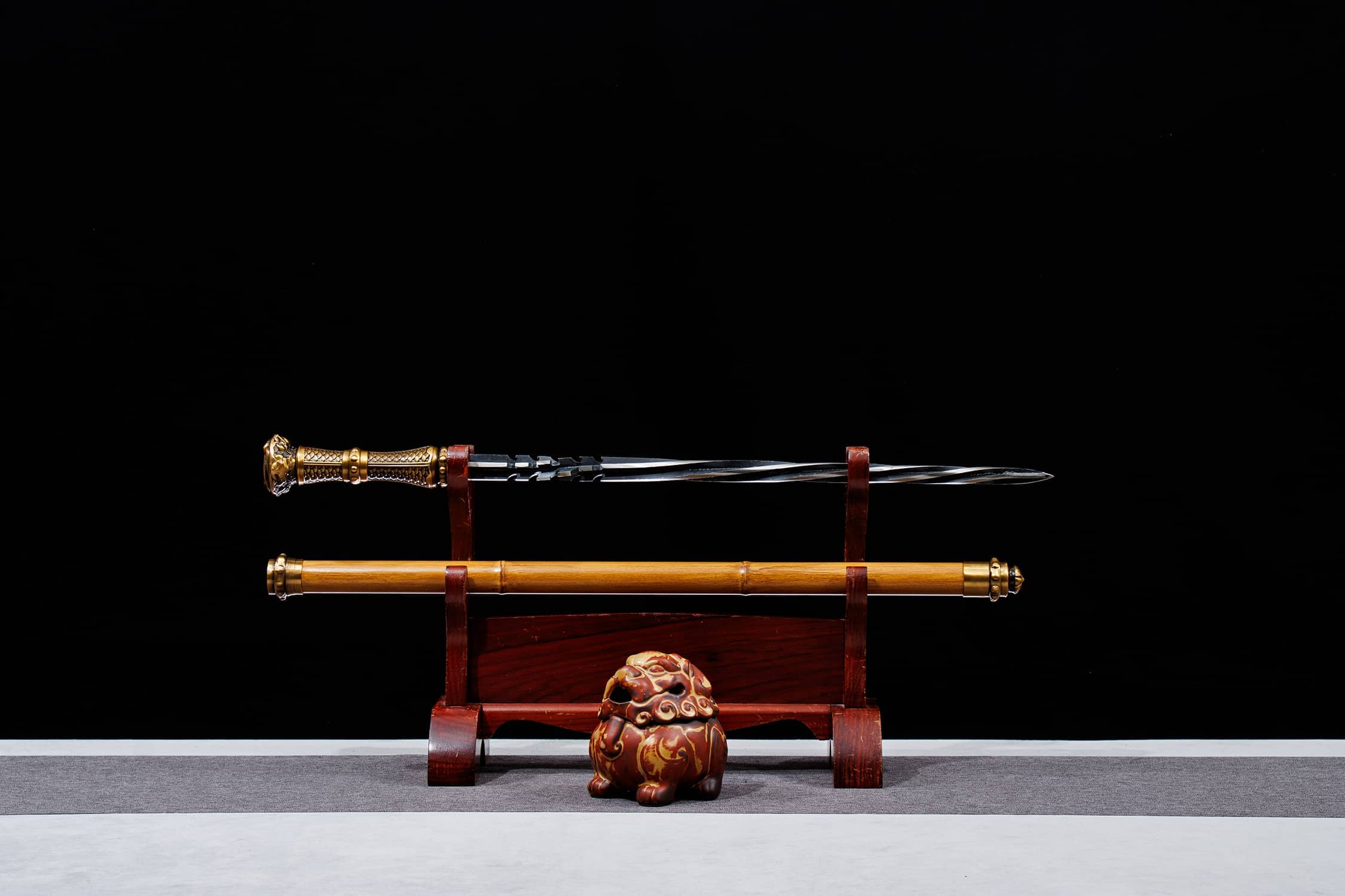 Zhen Hun High-Performance Manganese Steel Jian Mace - traditional Chinese historical replica, full product view