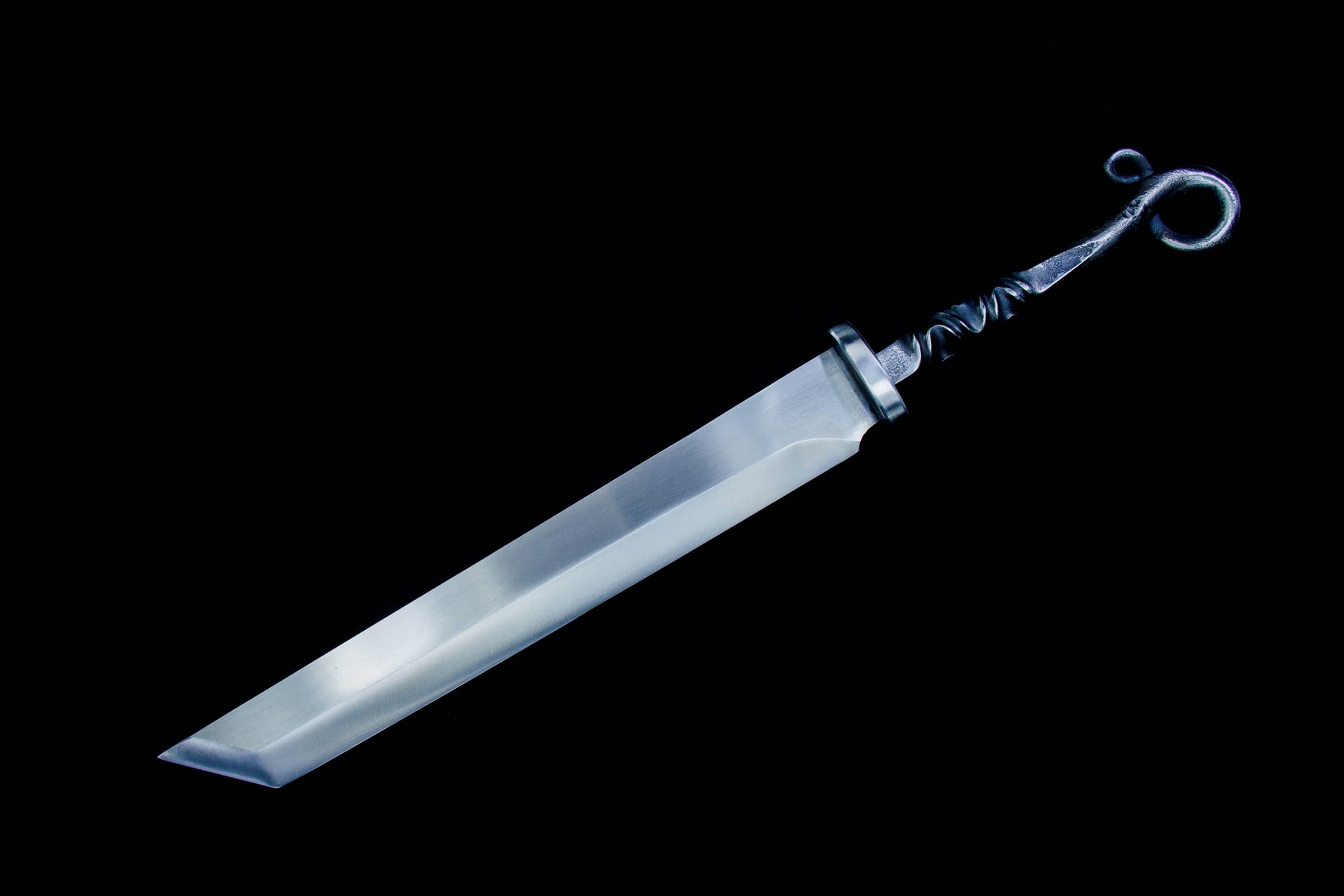 Kuang Zang High-Chromium Steel Short Dao - hand-forged Longquan dao sword, full product view