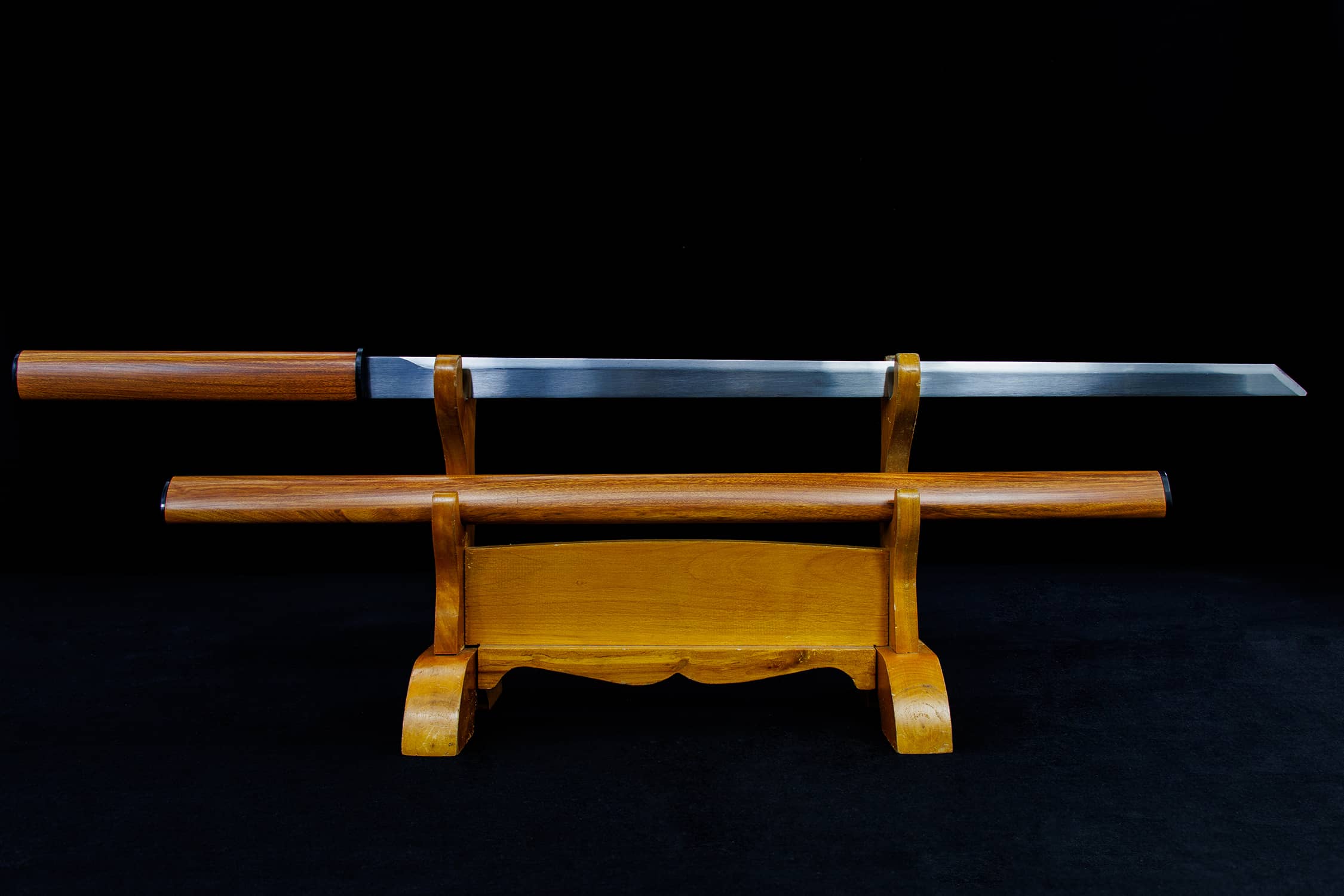 Zhen Lan High-Performance Manganese Steel Tang Dao - hand-forged Longquan dao sword, full product view