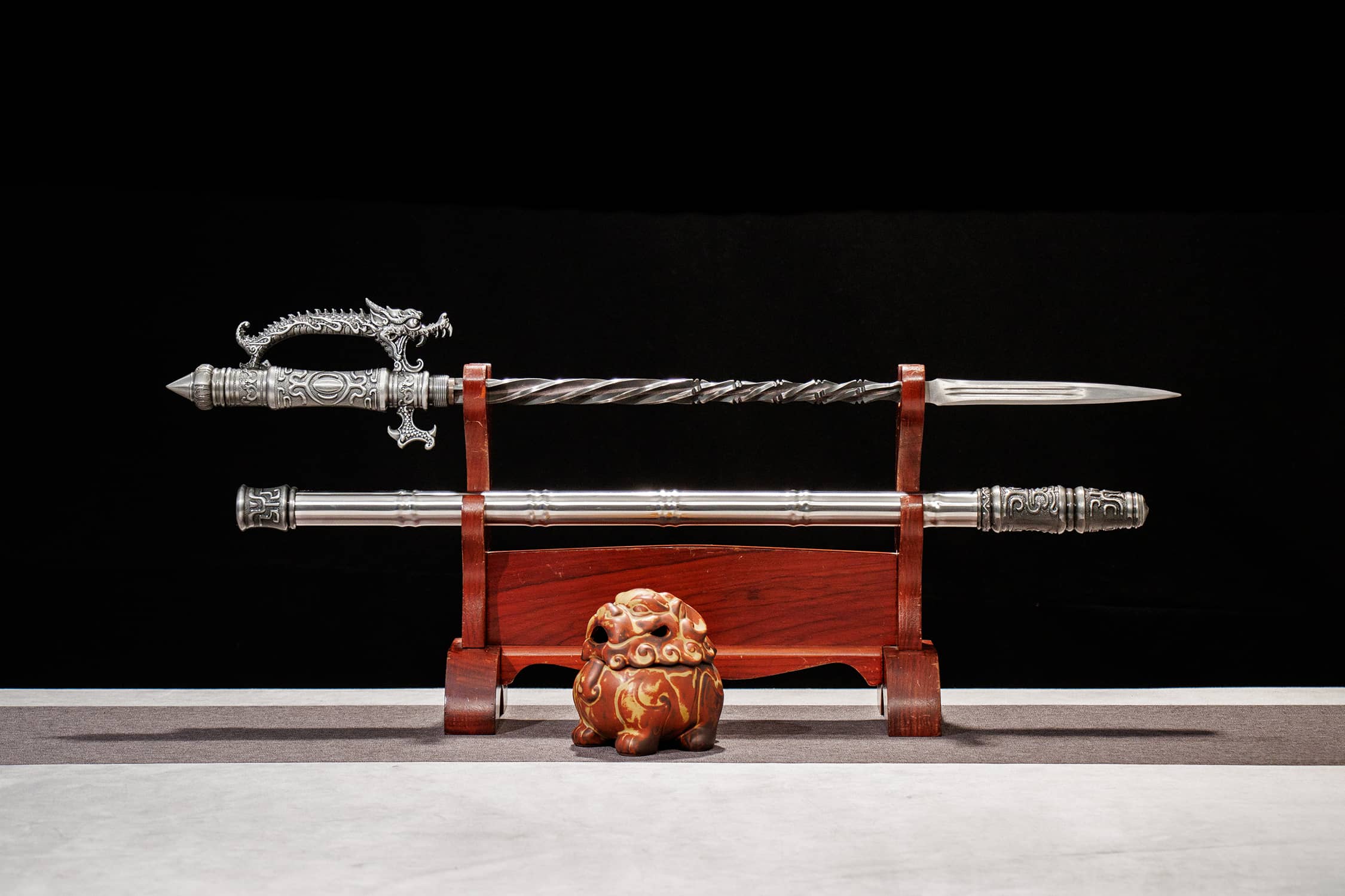 Hao Long Po Jun High-Performance Manganese Steel Jian Mace - traditional Chinese historical replica, full product view