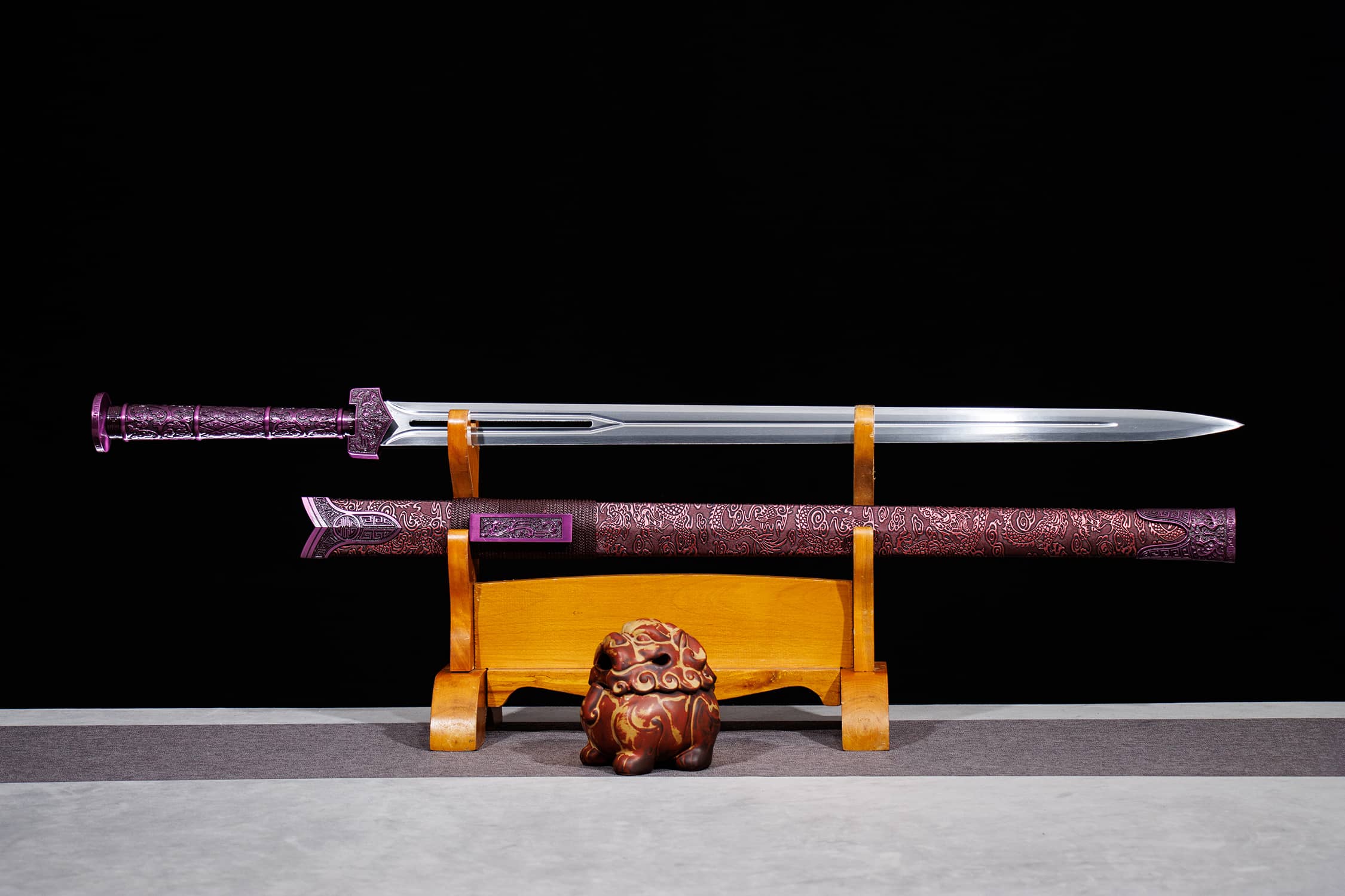 Zi Yuan High-Performance Manganese Steel Han Jian Sword - hand-forged Longquan jian sword, full product view